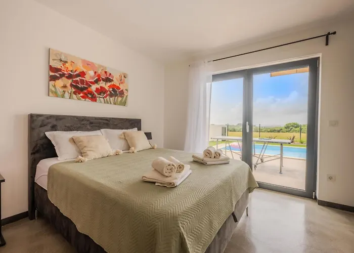 Holiday home Aura By Interhome *