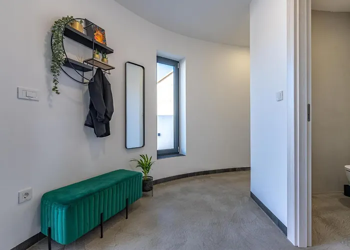 Aura By Interhome * Pula